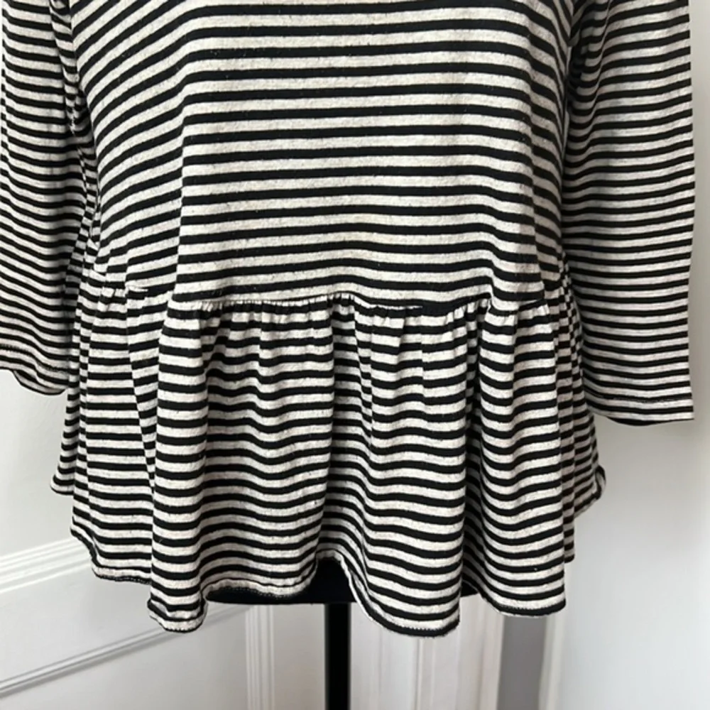 FREE PEOPLE WE THE FREE WOMENS TOP SIZE SMALL NEW‎ WITHOUT TAGS
